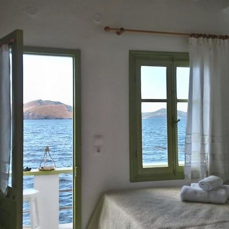 Milos By The Sea - Eco House Plaka  Екстер'єр фото