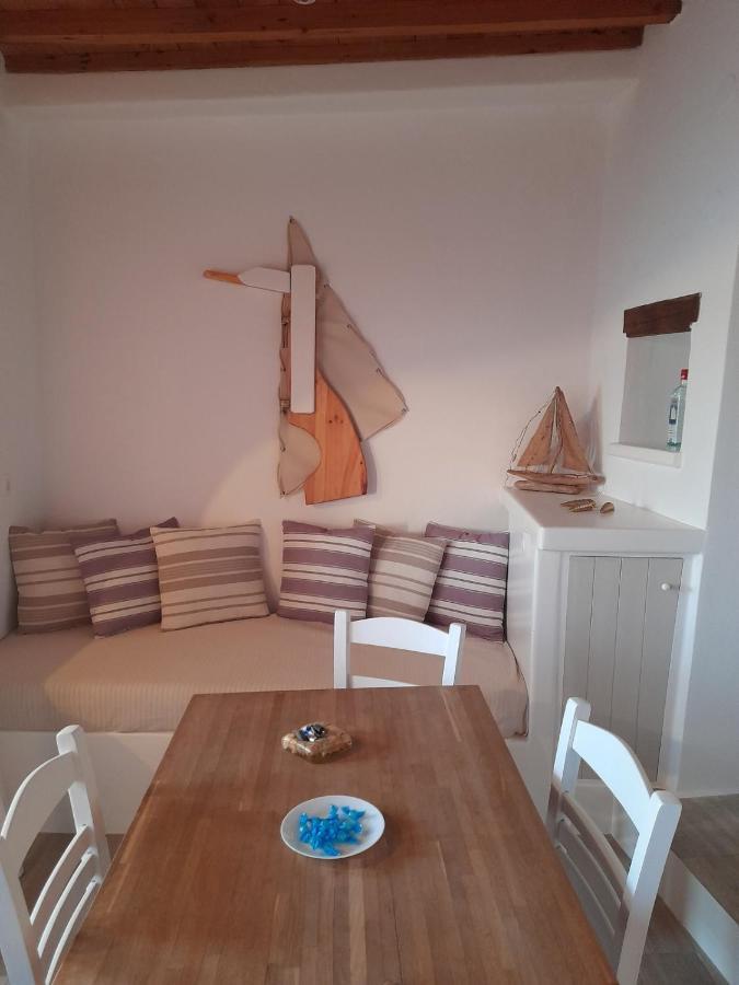 Milos By The Sea - Eco House Plaka  Екстер'єр фото